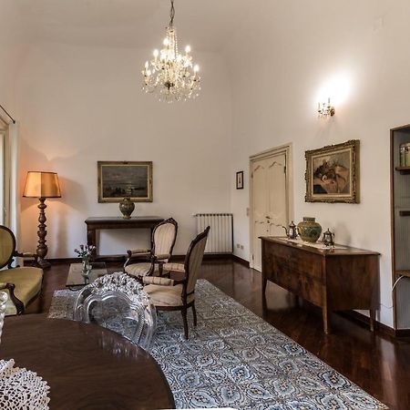 Appartamento Palazzo Pace Al Cassaro Palermo Exterior photo