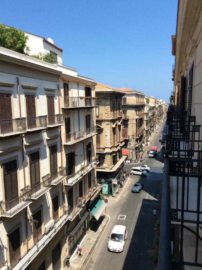 Appartamento Palazzo Pace Al Cassaro Palermo Exterior photo